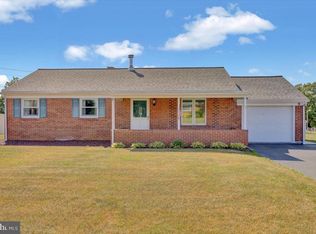 19 Clay Slate Rd, Oley, PA 19547