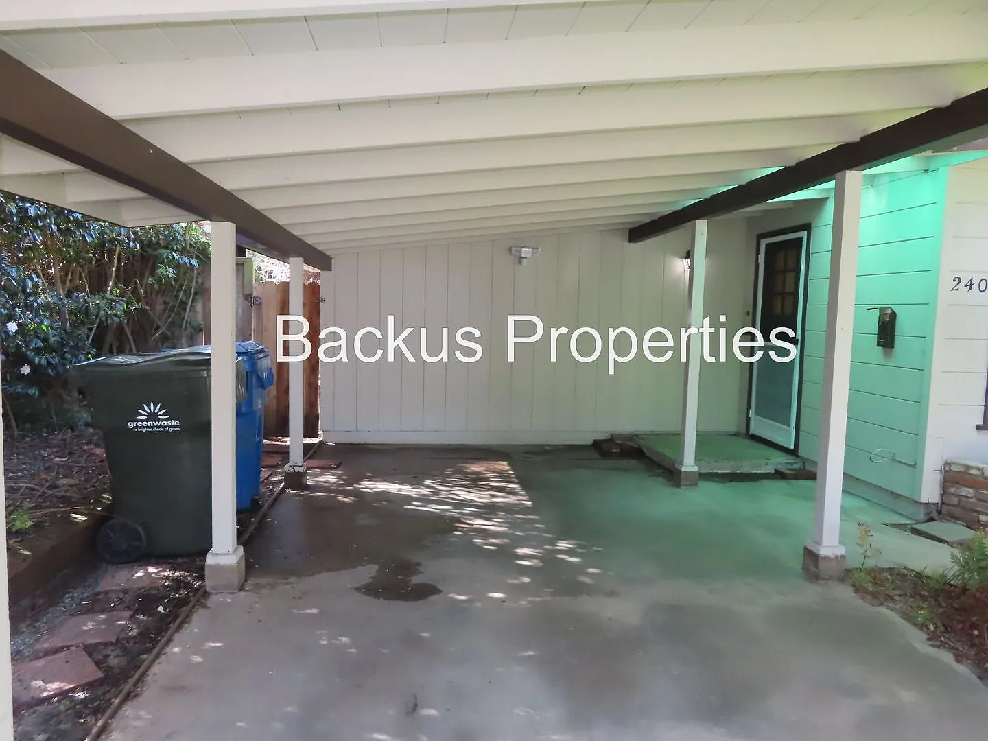 Two Bedroom Home in Beautiful Pacific Grove — Photo 2