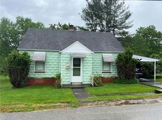 755 N Woodland Ave, Waynesburg, PA 15370