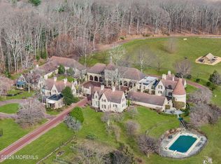 40 Independence Rd, Red Bank, NJ 07701