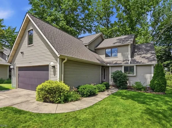 2323 Call Rd, Stow, OH 44224