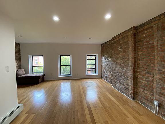 2nd image of 94 Summit St Floor 3