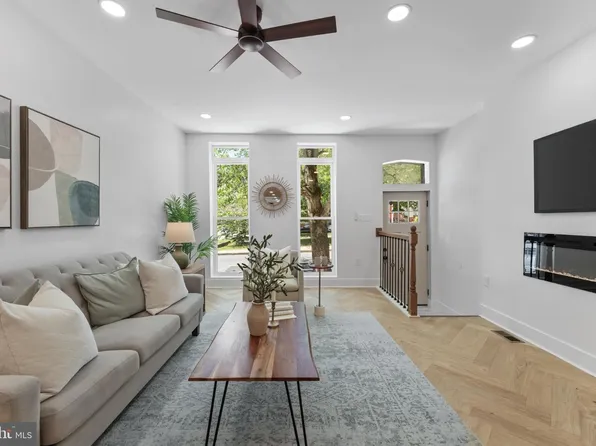 1803 N Broadway, Baltimore, MD 21213