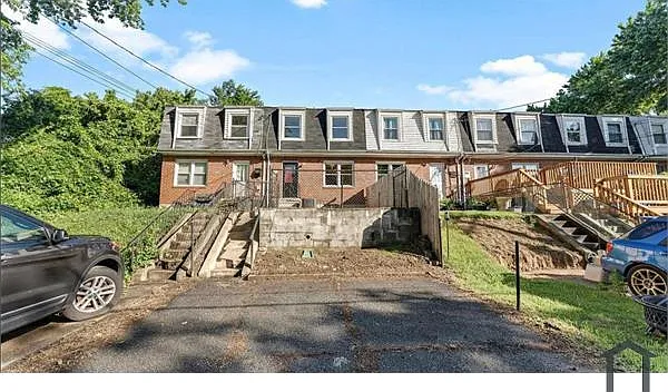 2102 Cockspur Rd