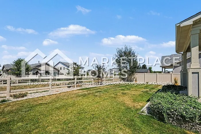 4247 Riverwalk Cir — Photo 27