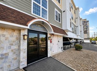 145 Bennington St APT 112, Revere, MA 02151