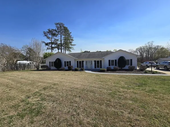 120 Camelot Dr, Gaffney, SC 29341