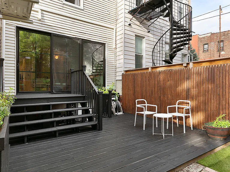 50 Clay St #1 — Photo 5