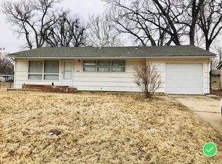 1908 SW Tara Ave, Topeka, KS 66611