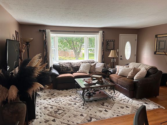5th image of 6933 Brandywine Rd #2