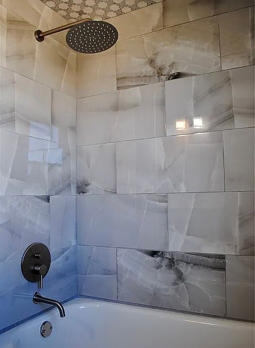 1st image of 3995 E 121st St #1