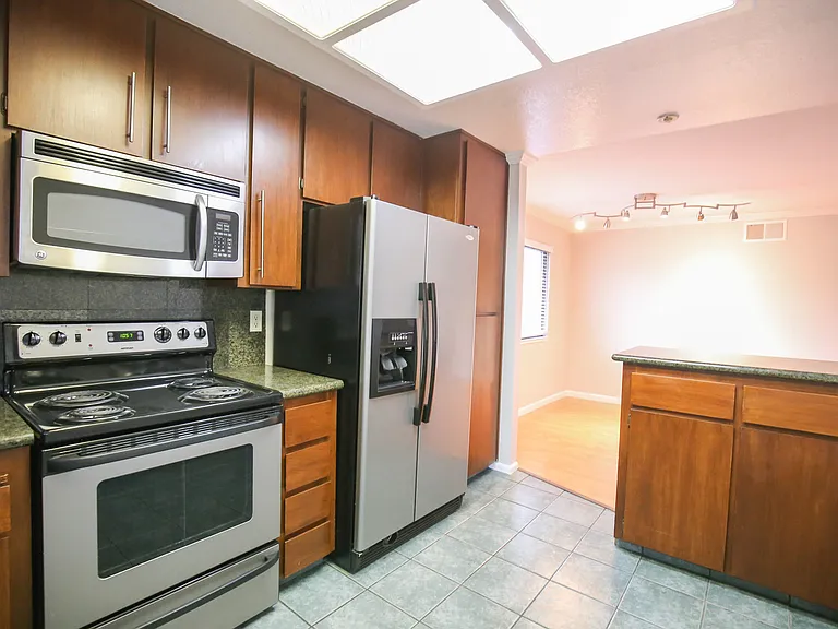 2640 Great Arbor Way — Photo 8