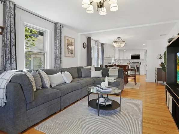 96 Hull St, Belmont, MA 02478