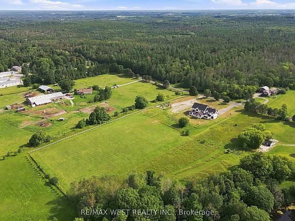 3rd image of 17050 McCowan Rd