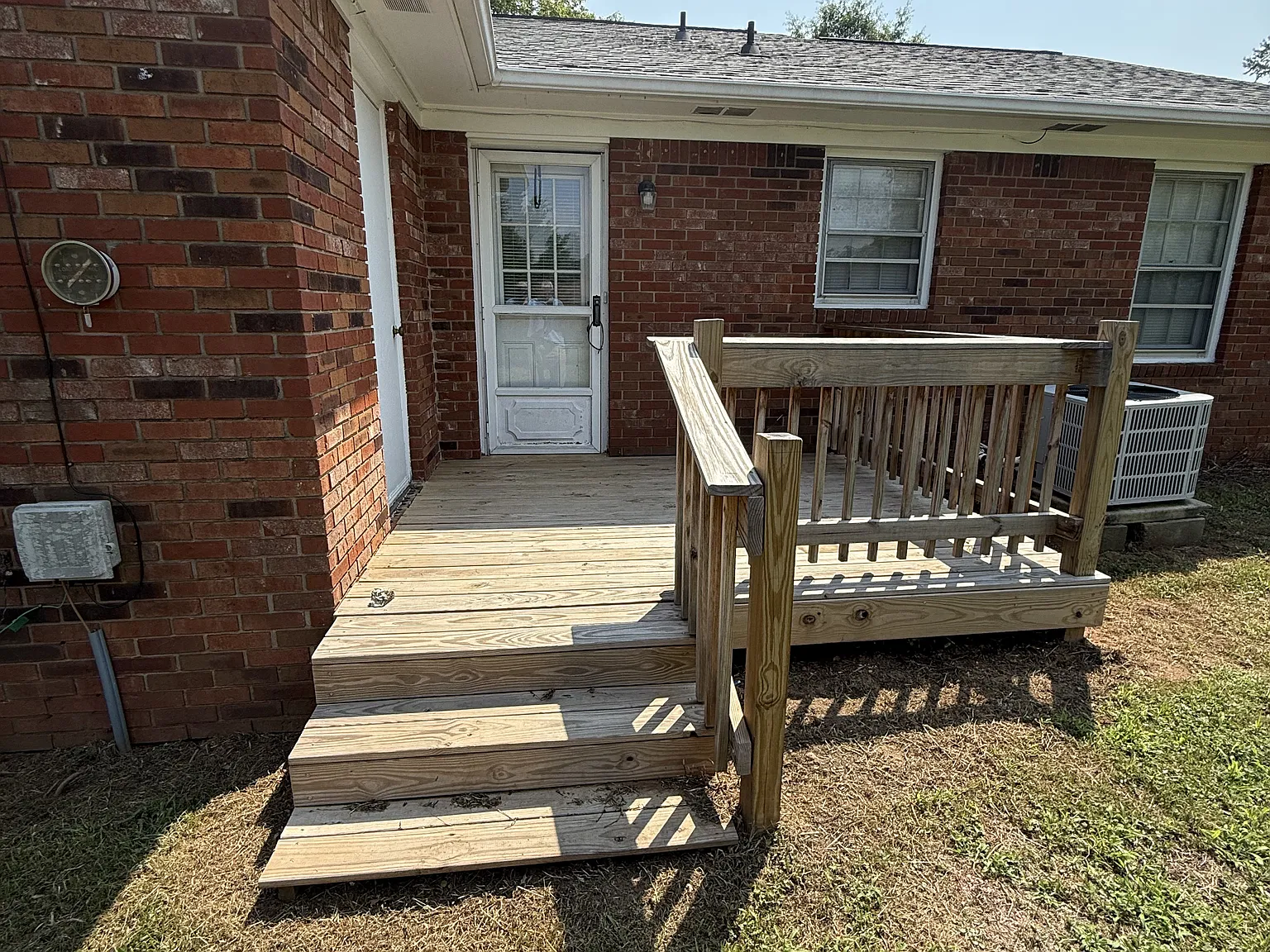 2 bed, 1.5 bath, 900 sqft, $1,050 — Photo 4