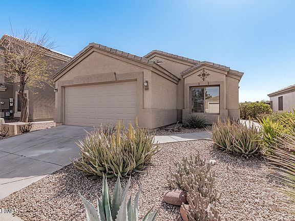 3rd image of 24228 N HIGH DUNES Drive