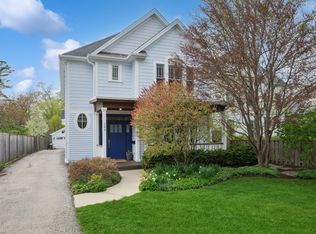 384 Provident Ave, Winnetka, IL 60093