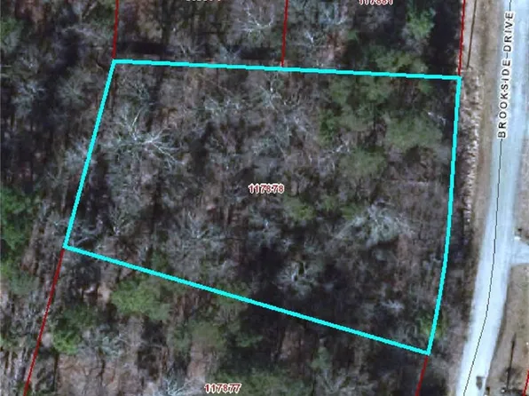 50 Brookside Dr, Burlington, NC 27217