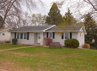 712 W Dale St, Ellsworth, WI 54011