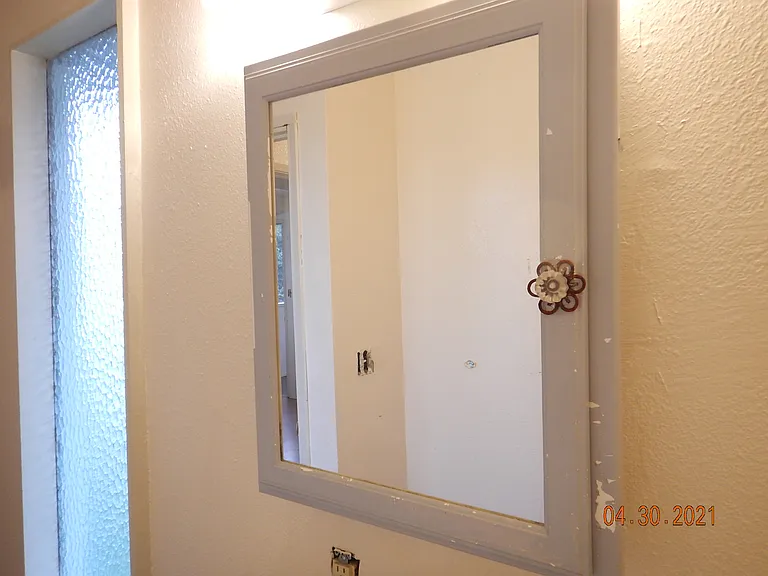 2428 E Grand Ave #3 — Photo 8