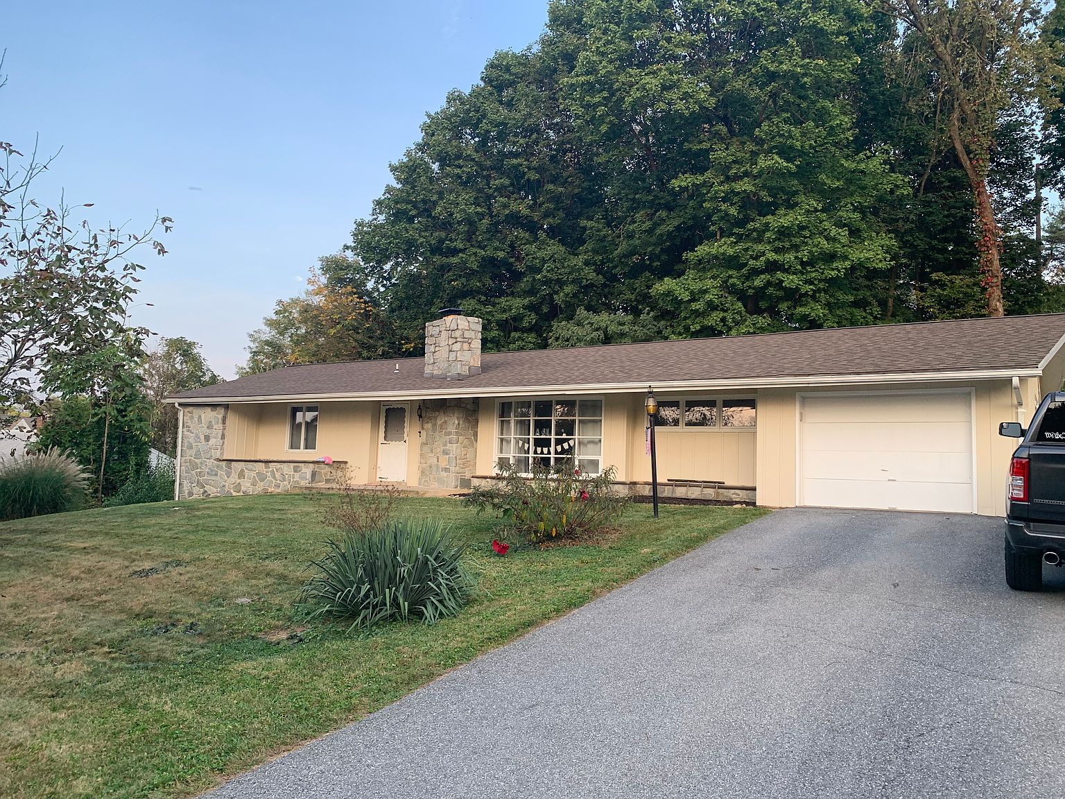 1315 Rohrerstown Rd, Lancaster, PA 17601 Zillow