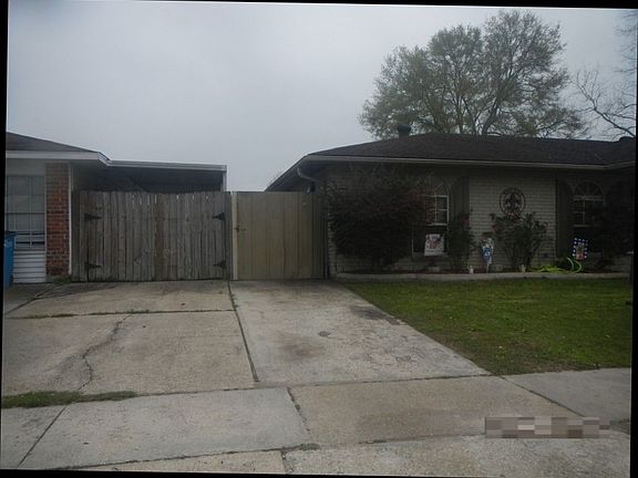 3rd image of 2501 Kingbird Blvd