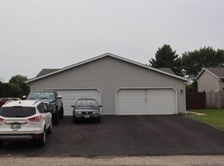 200-202 Eilbes Ave, Beaver Dam, WI 53916
