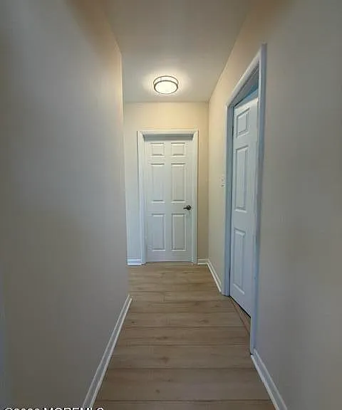 445 E Bayview Ave — Photo 14