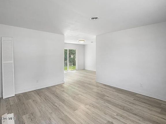 2nd image of 106 E Walker St