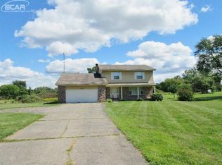 1084 N Dye Rd, Flint, MI 48532