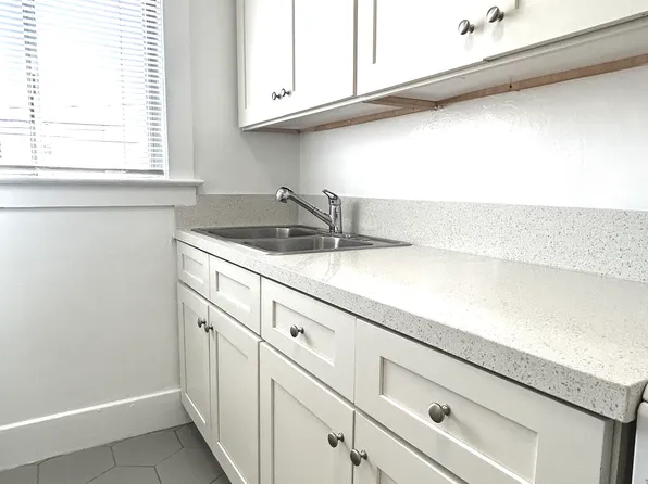 54 Rose Ave #7, Venice, CA 90291