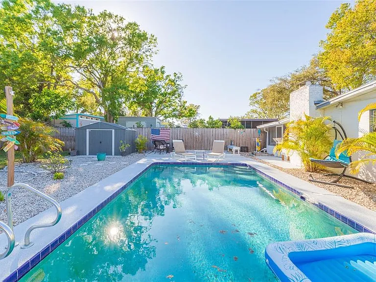 4206 W Wisconsin Ave — Photo 48