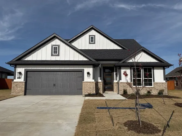 1425 Whitetail Ln, Azle, TX 76020