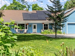 27 Oak Ave, Lunenburg, MA 01462