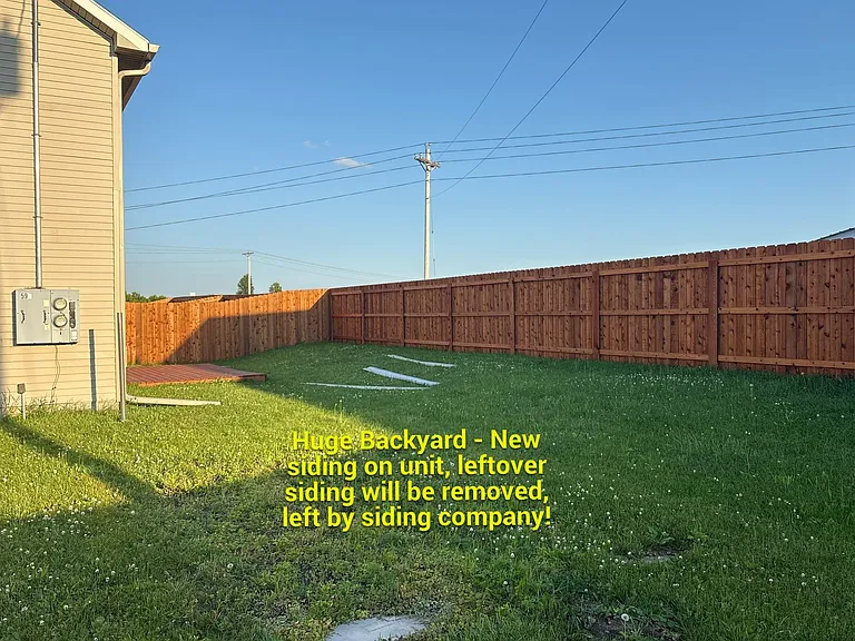 597 Giddings St — Photo 20