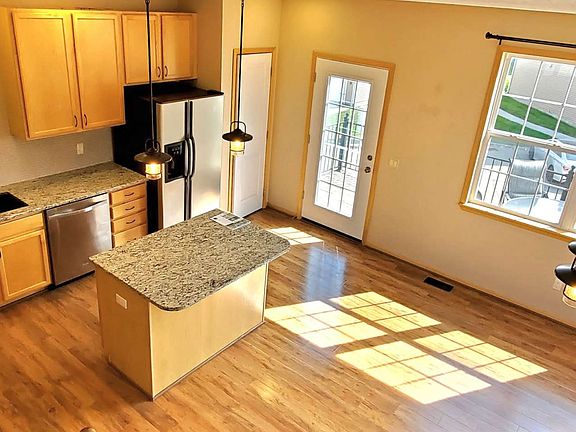 5th image of 4604 NE McDougal Ln
