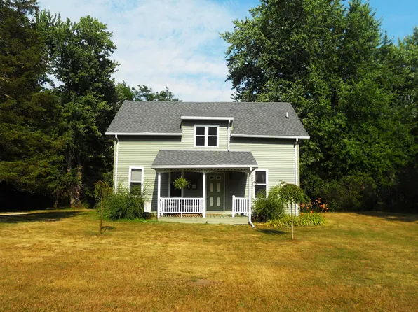 N11196 12th Ave, Necedah, WI 54646