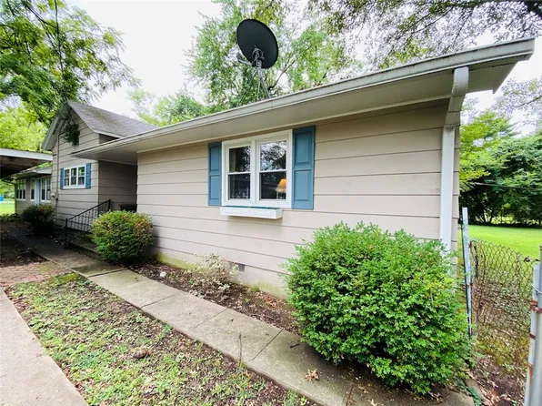 315 E Baird St, Olney, IL 62450
