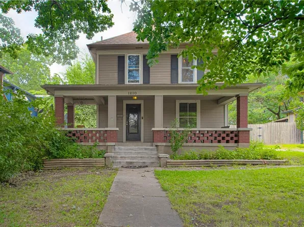 1210 W Waldo Ave, Independence, MO 64050