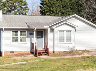 104 Pearson Rd, Easley, SC 29642