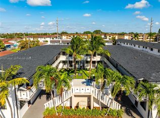 1345 W 28th St APT 17, Hialeah, FL 33010