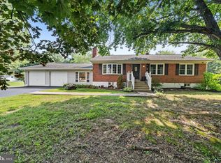 28 Lyric Dr, Newark, DE 19702