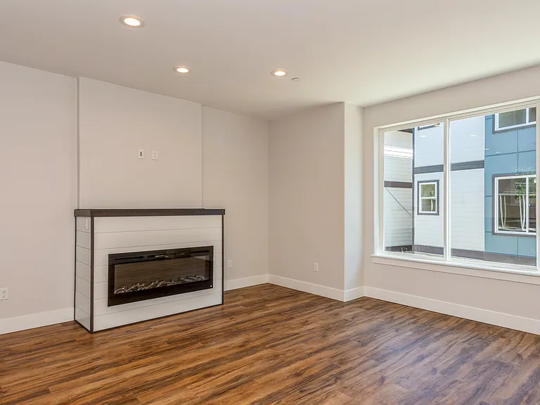 22810 Edmonds Way #3 — Photo 1