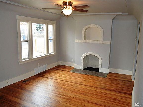 2nd image of 710 N Baker Ave