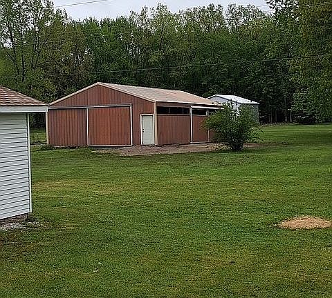 5th image of 2653 Palms Rd