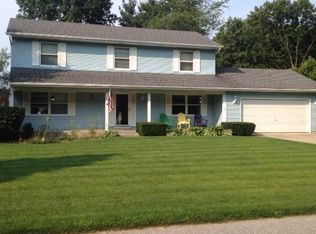 23004 Weymouth Ln, Elkhart, IN 46516