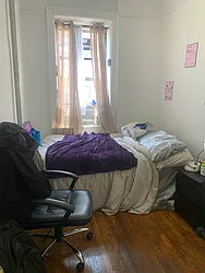 Rented by M.Grossman R.E. Management