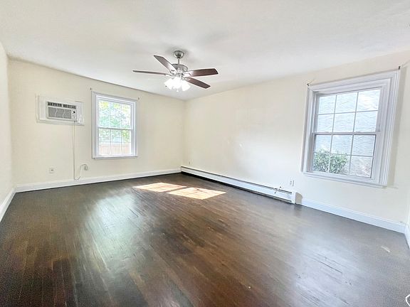 2nd image of 367 Plymouth St #1F