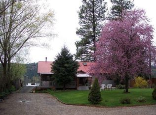 951 Riverbend Loop Rd, Cusick, WA 99119