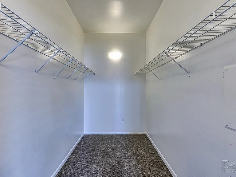 Zona Rosa Apartments — Photo 13